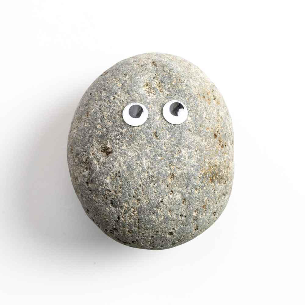 922 6